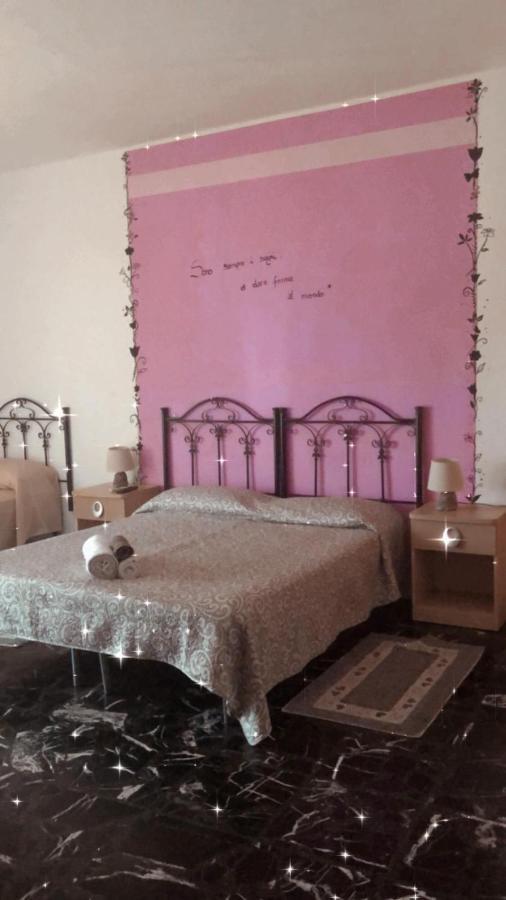 Il Girasole Bed and Breakfast Crotone Exteriör bild