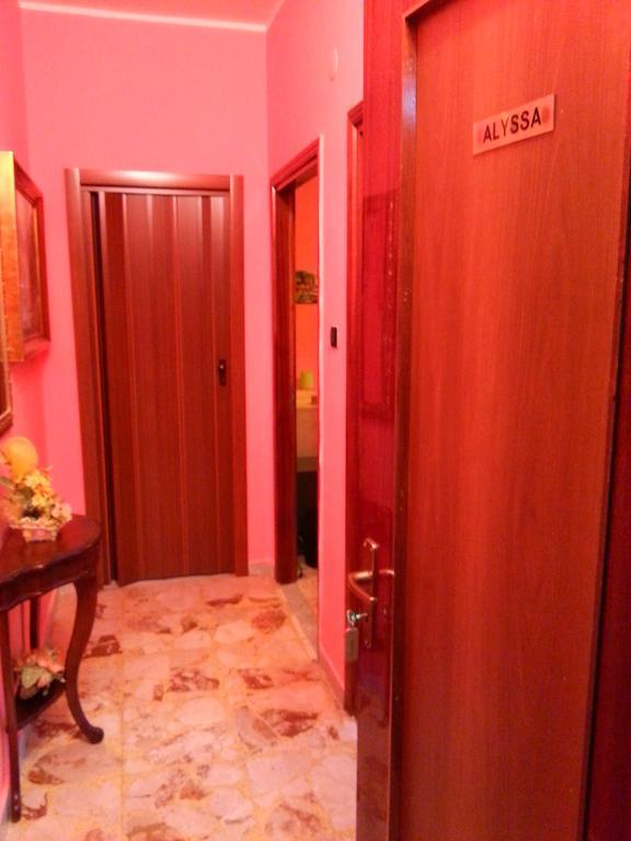 Il Girasole Bed and Breakfast Crotone Exteriör bild