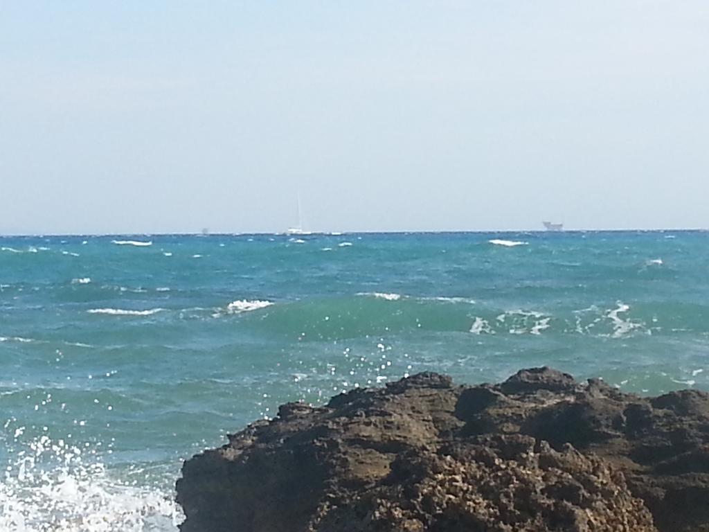 Il Girasole Bed and Breakfast Crotone Exteriör bild