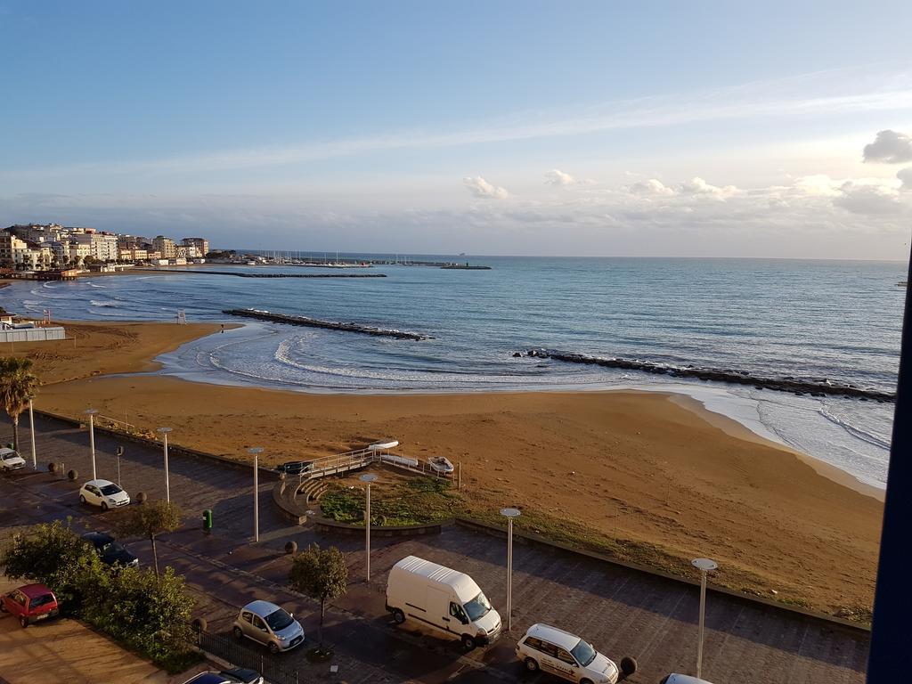Il Girasole Bed and Breakfast Crotone Exteriör bild